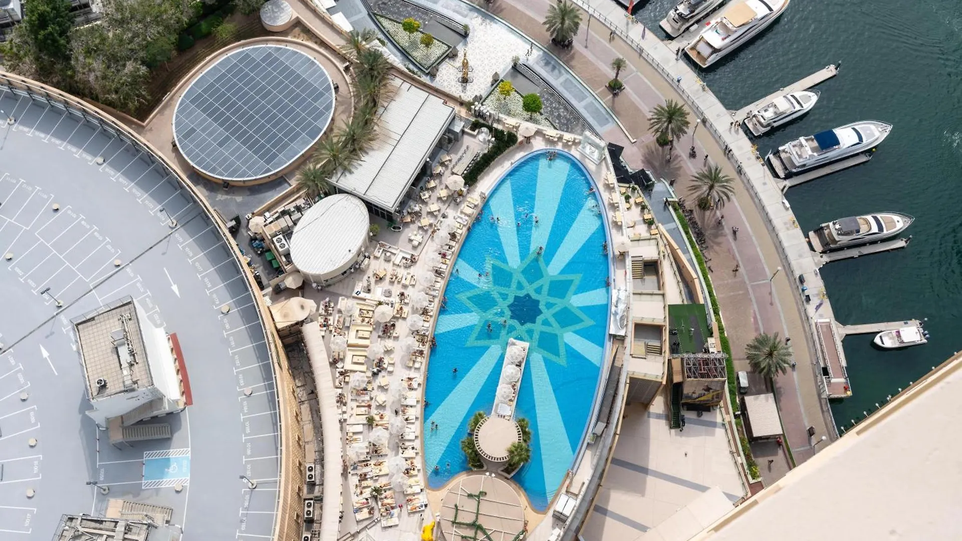 The Star @ Jw Marriott Marina Hotel Dubai